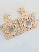 Load image into Gallery viewer, Pastel Square Drop Earrings

