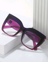 Load image into Gallery viewer, Purple and Black Cat Eye Sunglasses

