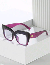 Load image into Gallery viewer, Purple and Black Cat Eye Sunglasses
