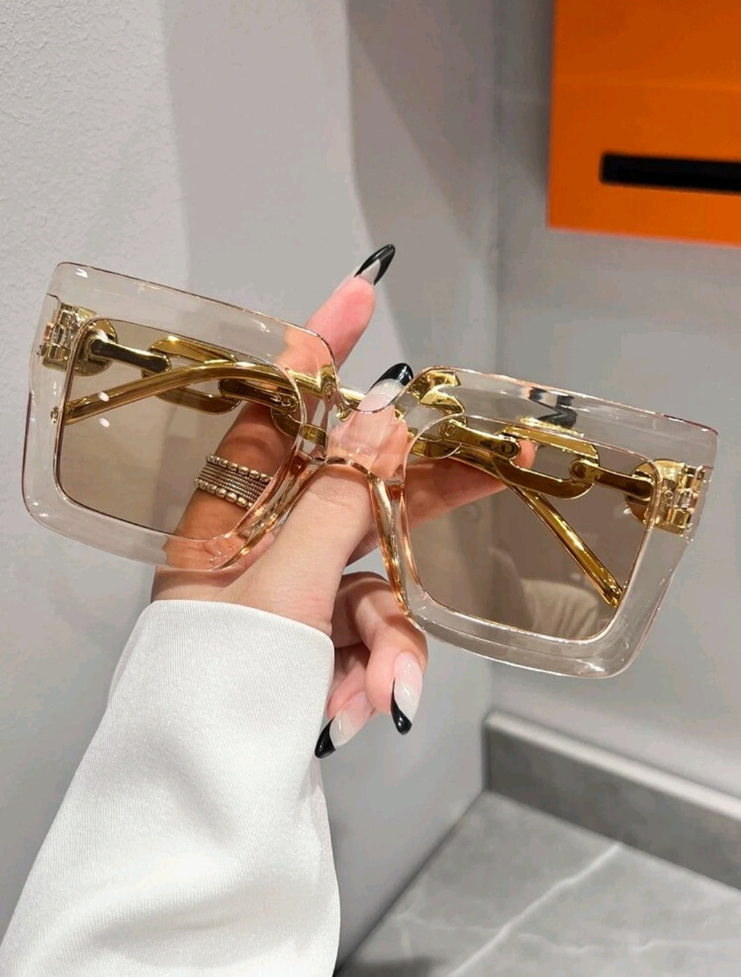 Brown Chain Linked Sunglasses