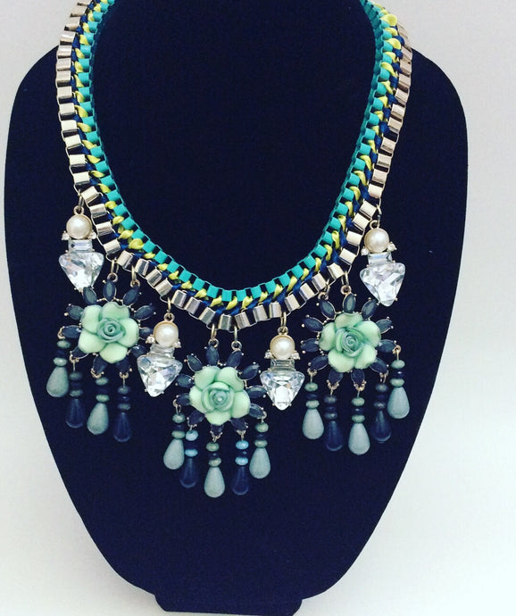 Amazin Flowers - Bossy Trendz Boutique 