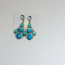 Load image into Gallery viewer, Nia Blossom - Bossy Trendz Boutique 
